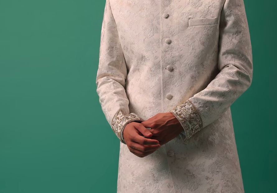 What is the latest trend in ethnic wear for men 2024?